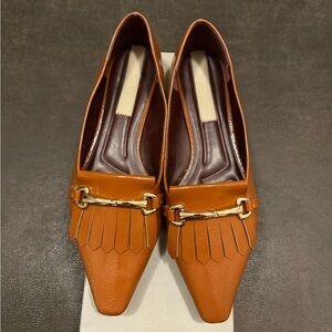 Franco Sarto- Caramel Flats w/fringe